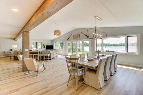 Lakefront Home on 17 Acres 9 Mi to Dtwn Brainerd!