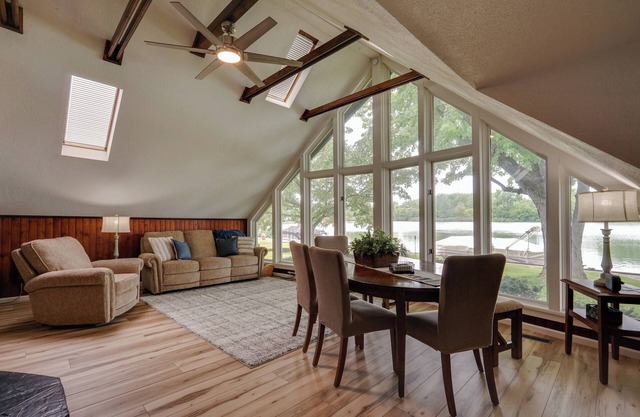 Lakefront St Marys Getaway w/Boat Dock + Fire Pit