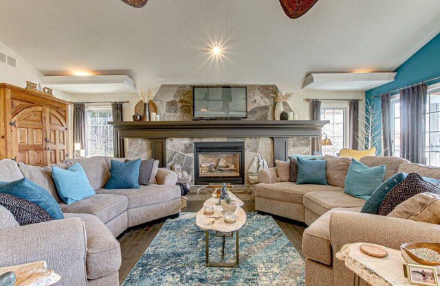 Lakefront View w Private BEACH! - Spacious Luxury Estate Home ~ Pet Friendly