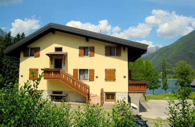 Lakeside Escape in Ledro