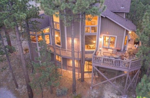 Lakeside Family Retreat