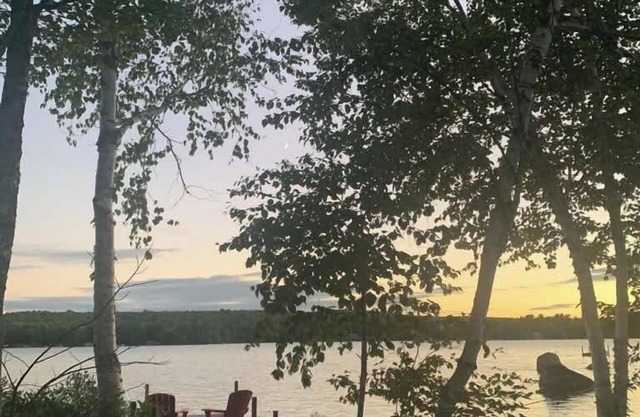Lakeside Serenity