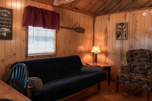 Lakeview Cedar Cabin - Striper King - 5
