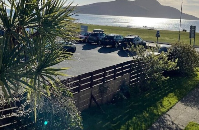 Lamlash (holiday) Lets.