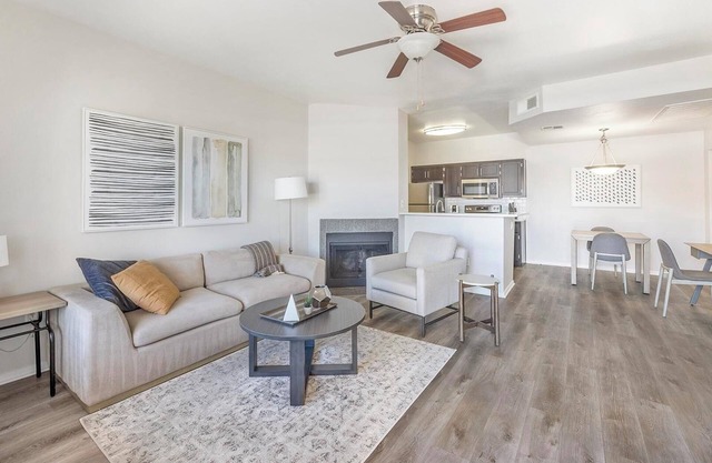 Landing | Amazing 1BD, Pool, Gym