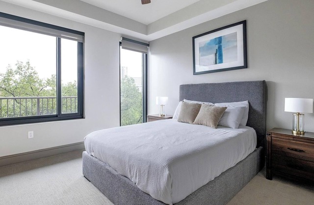 Landing | Amazing 2BD, Pool, Tennis Court