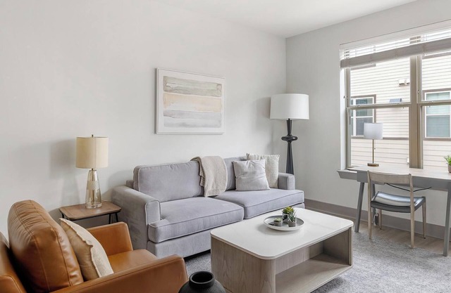 Landing at Bridge at McKinney - 2 Bedrooms in D.