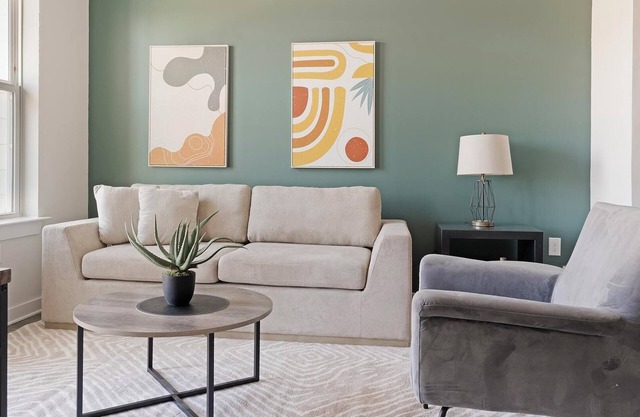 Landing at Cadence Sugar Hill - 1 Bedroom in Su.