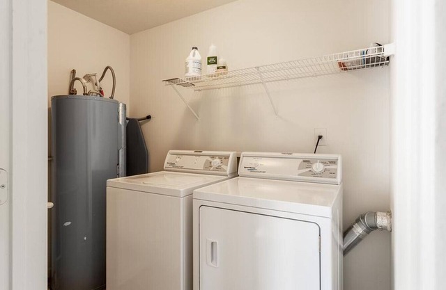 Landing at Eagle Chase - 1 Bedroom in Eagle Creek