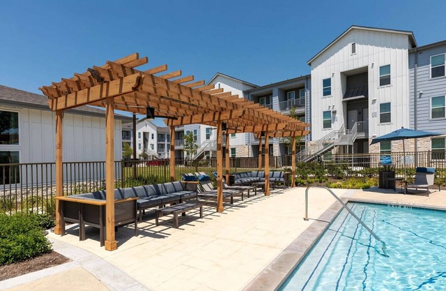 Landing at Eighty One10 - 2 Bedrooms in Harris Branch