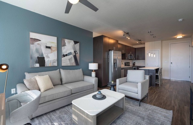 Landing at High Line Pointe - 1 Bedroom in Indi.