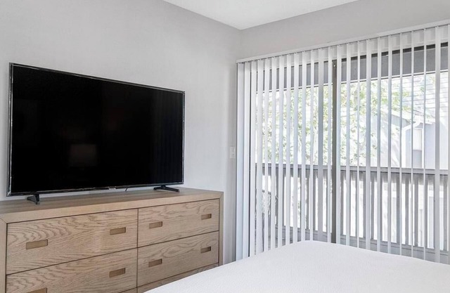 Landing at Northgreen at Carrollwood - 1 Bedroom in Greater Northdale