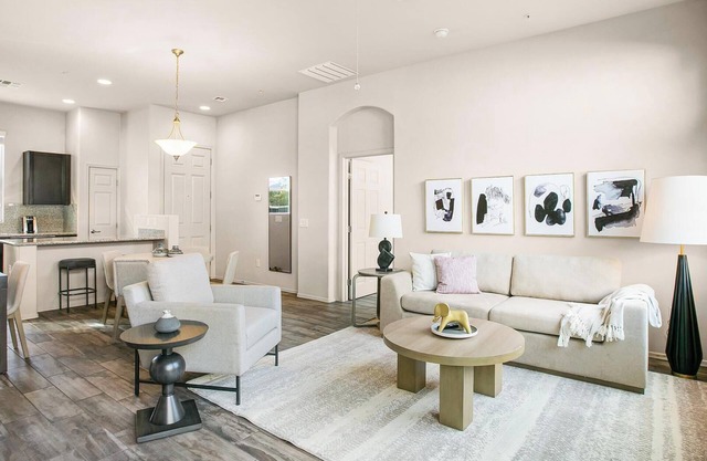 Landing at Railyard - 1 Bedroom in Denton