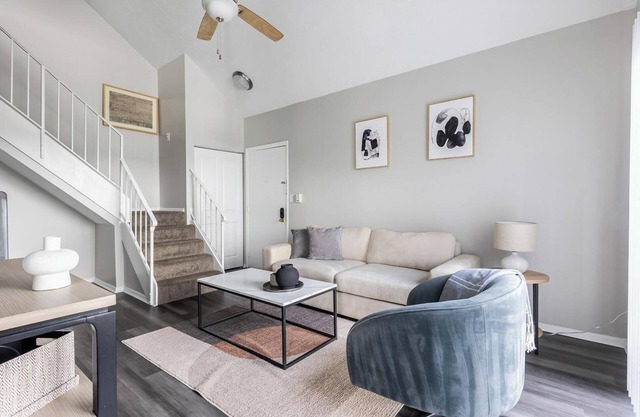 Landing at Riverbend - 1 Bedroom in Castleton