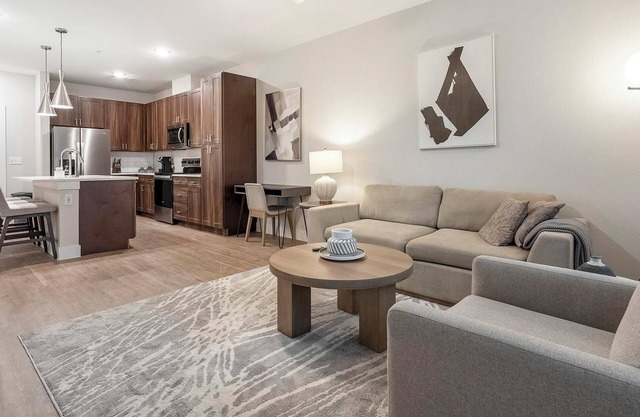 Landing at The Virginia - 1 Bedroom in Seguin
