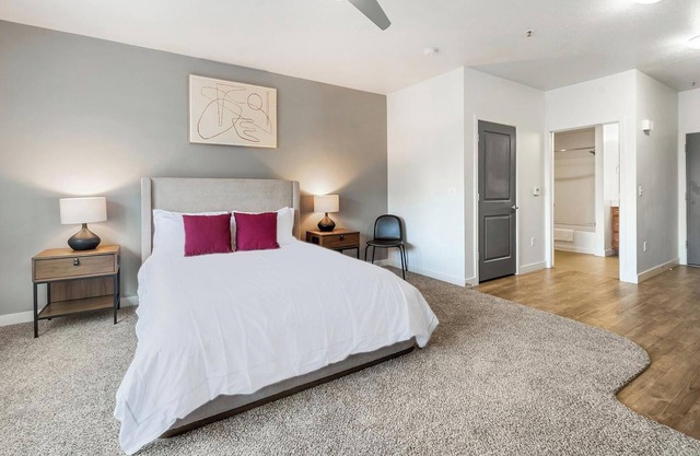 Landing at VIA Apartments - Studio in Downtown .