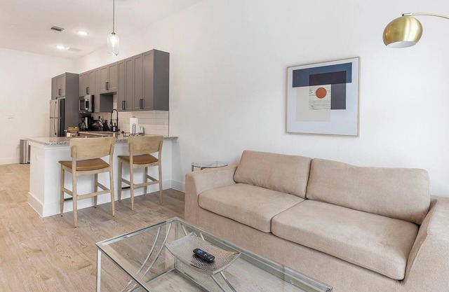 Landing | Beautiful 1BD in Denton