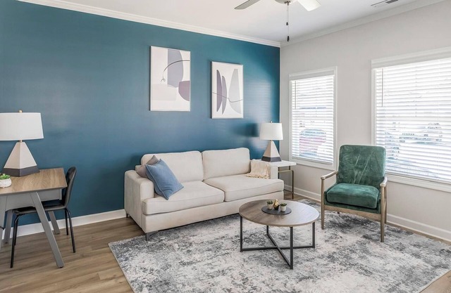 Landing | Stunning 1BD, Clubhouse, Gym
