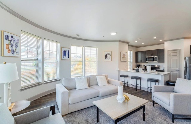 Landing | Stunning 2BD, Clubhouse, Gym