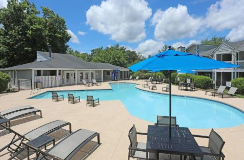 Landing Winston-Salem near Wake Forest University