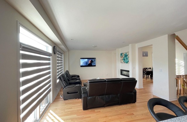 Lankz Kedron Retreat - Spacious 5 Bedroom and 3.5 Bathroom