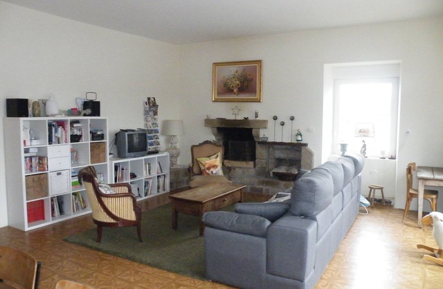 Large 200 M2 gîte, warm, family-friendly and convivial