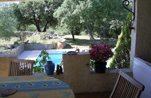 Large 200m² house with swimming pool (5 by10m) near Alès in the Cévennes, 8people