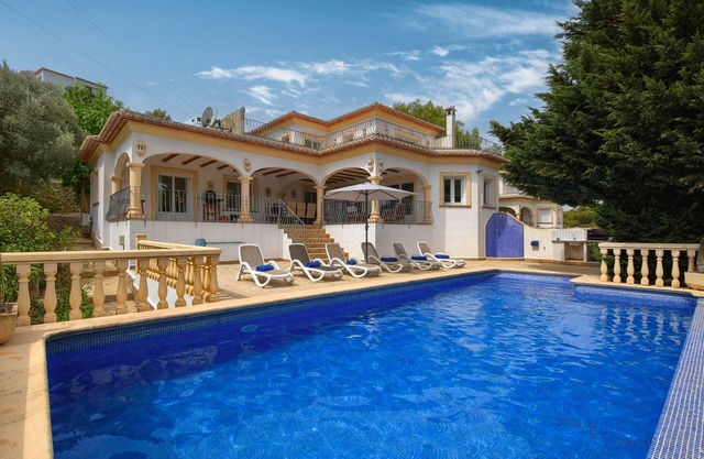 Large and comfortable villa in Javea, Costa Blanca, Spain with private pool for 8 persons