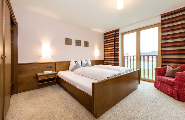 Large apartment with 2 bedrooms ideal for families