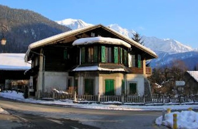 Large family chalet near Chamonix - 20 people