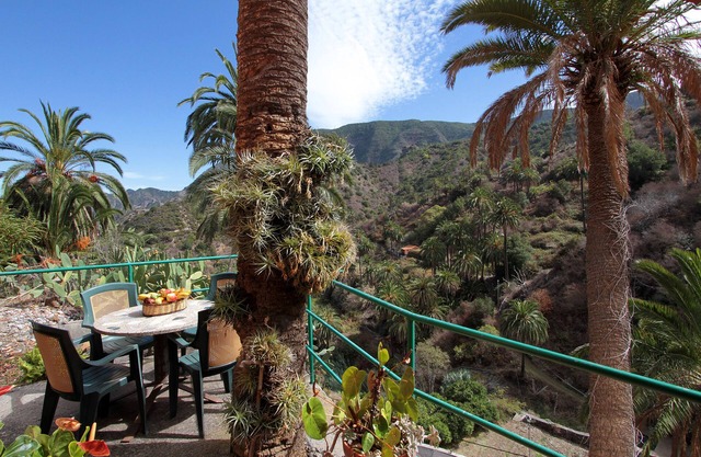 Large finca nestled in the pristine nature