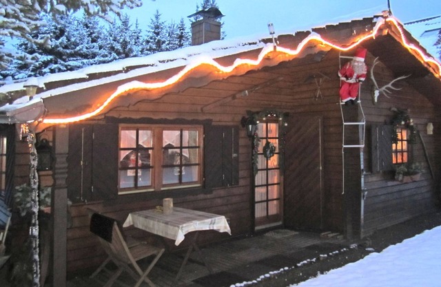 Large Holiday Home in Battenhausen with Garden