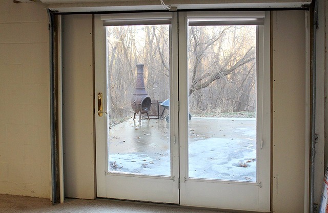 Large Home on Private Lake in Prior Lake. 612-791-9976 text for answers ASAP