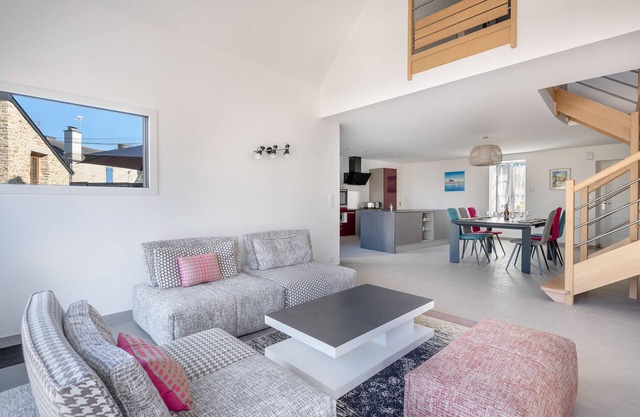 Large house for 8 people in St Armel