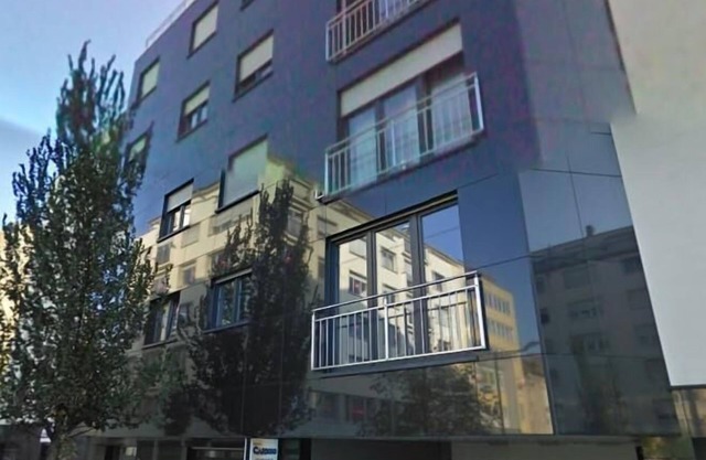 Large Modern Flat 100m2 in City Center - Parking