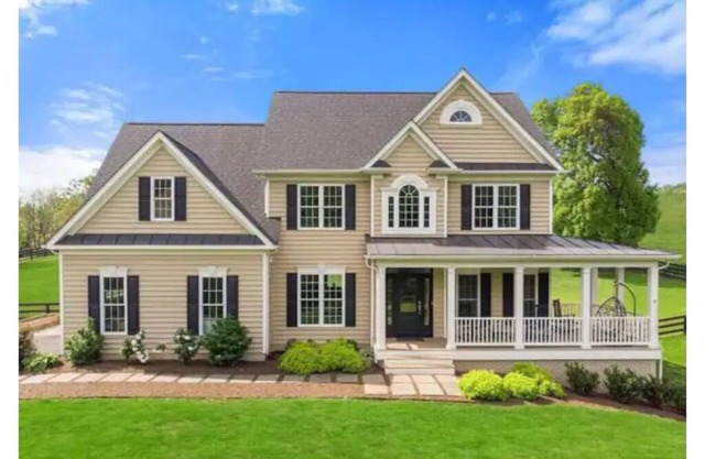 Large Modern House, Wine Country, Delaplane, VA