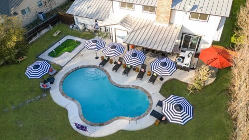 Large Pool&Mini Golf HotTub Near Alamo&Riverwalk