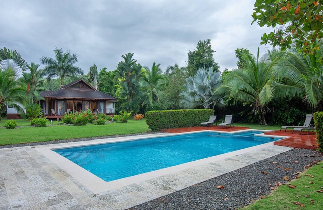 Large Private Property next to Cahuita National Park