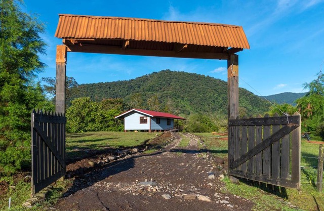Las Calas Lodge