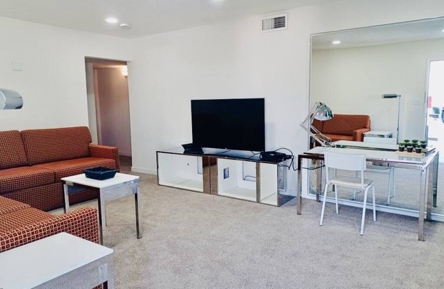 LasVegas,3BR,Book,Strip,Convention,july4th,LVCCwalkto,Sale,wifi,