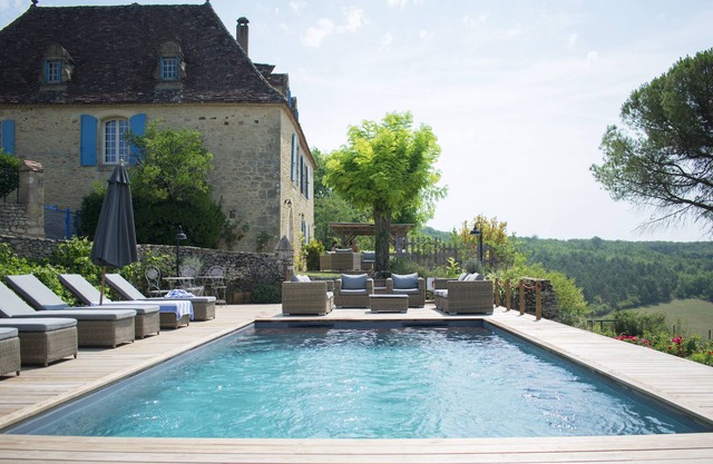 Late 16th century manor house, Périgord Noir, in the heart of nature