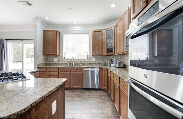 Laurel Family Home in Balt/DC!
