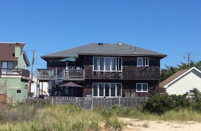 Lavallette Bay Front Duplex upstairs. Beautiful Views. Both Available