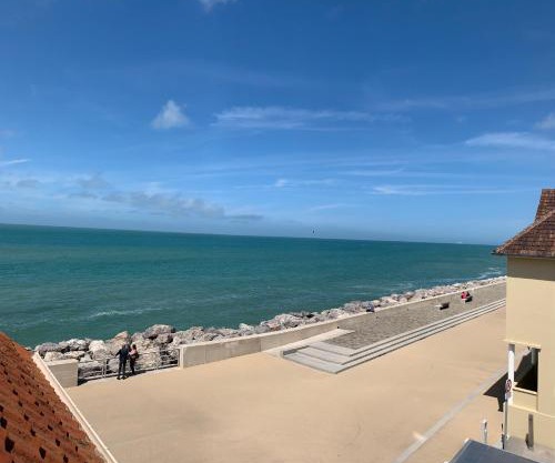 LE BELLE VUE