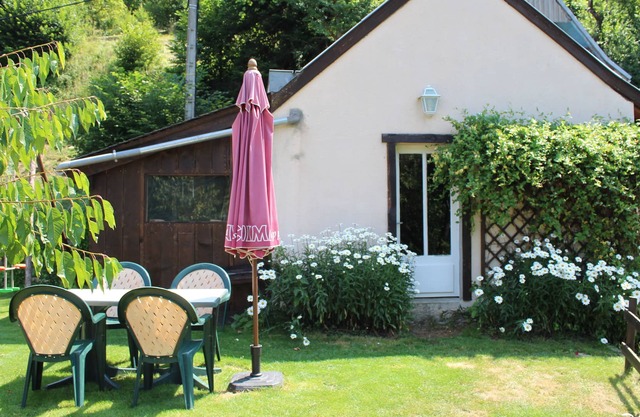 Le Chalet - Gîte Pour 2 Personnes Avec Jardin à Bethmale