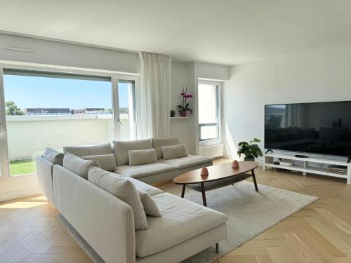 Le Duplex Mitterrand, Centre de Saint Jacques