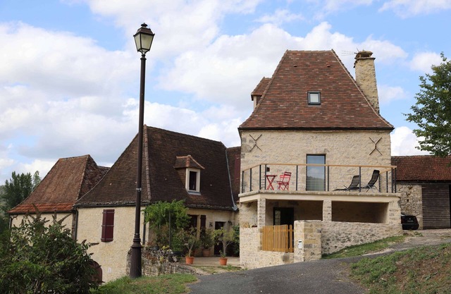 Le Gîte du Passeur, charming house on the banks of the Dordogne.