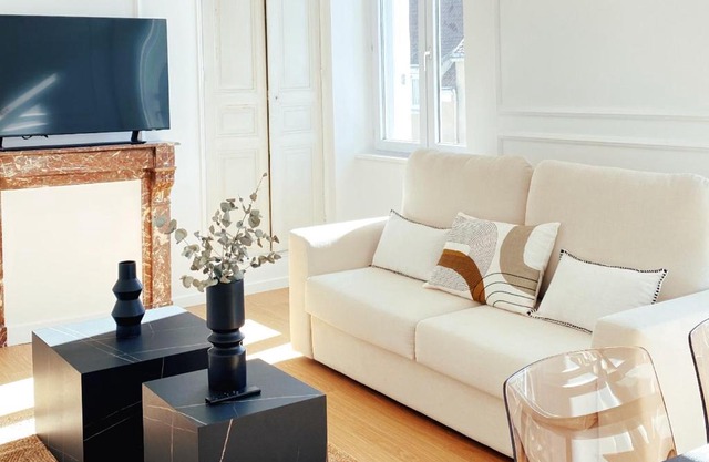 Le Haussmann ⸱ Stationnement gratuit ⸱ Fibre