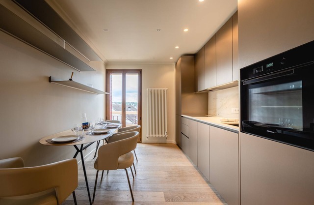 Le Nid du Favre II - Large 2 room with breathtaking view of the lake