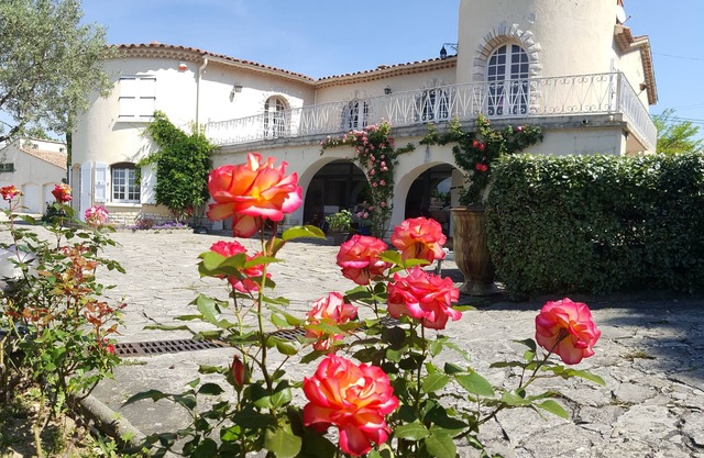 le Relais Fleuri